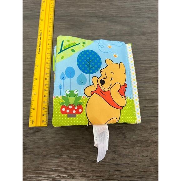 Winnie the Pooh Soft‎ Activity Story Book with Attachment Ring - Picture 5 of 5